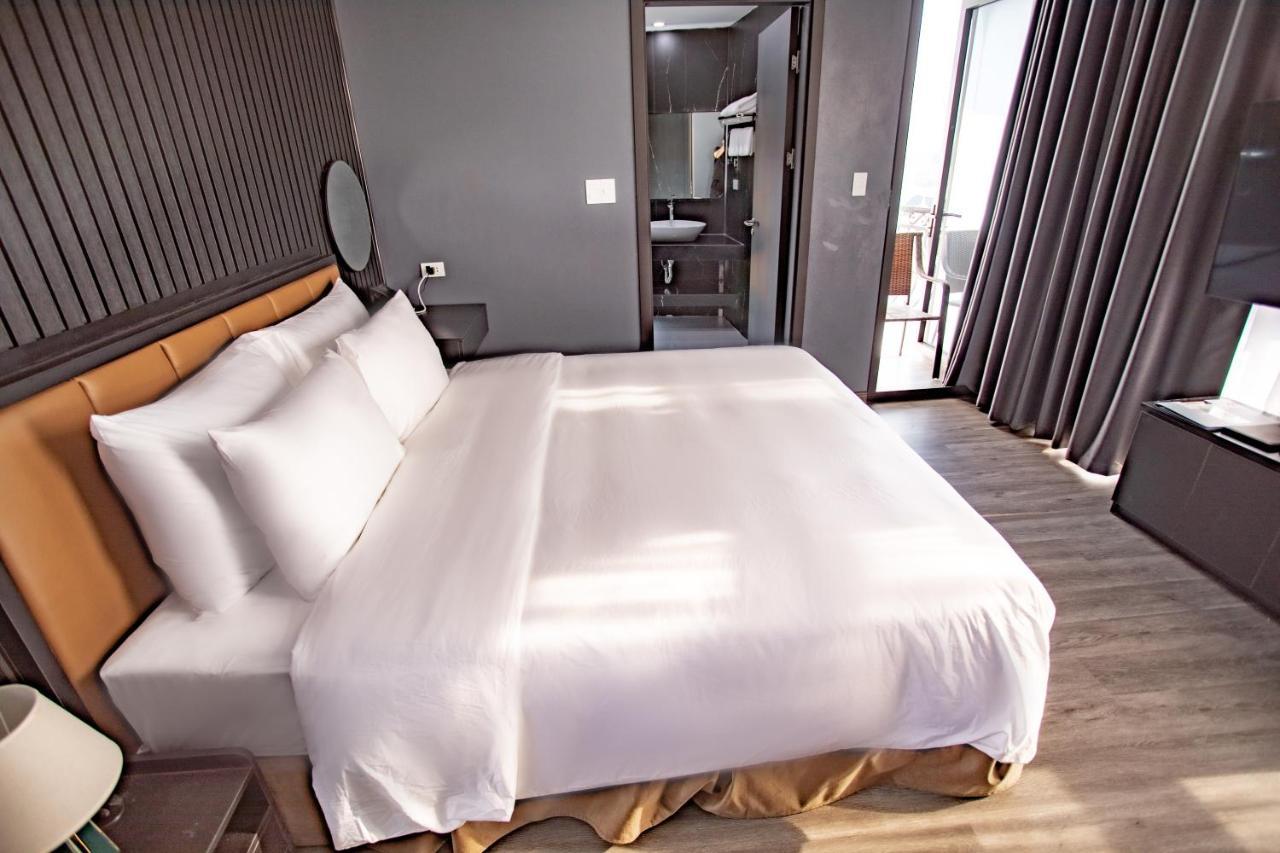La Maison Boutique Hotel 까오방 외부 사진