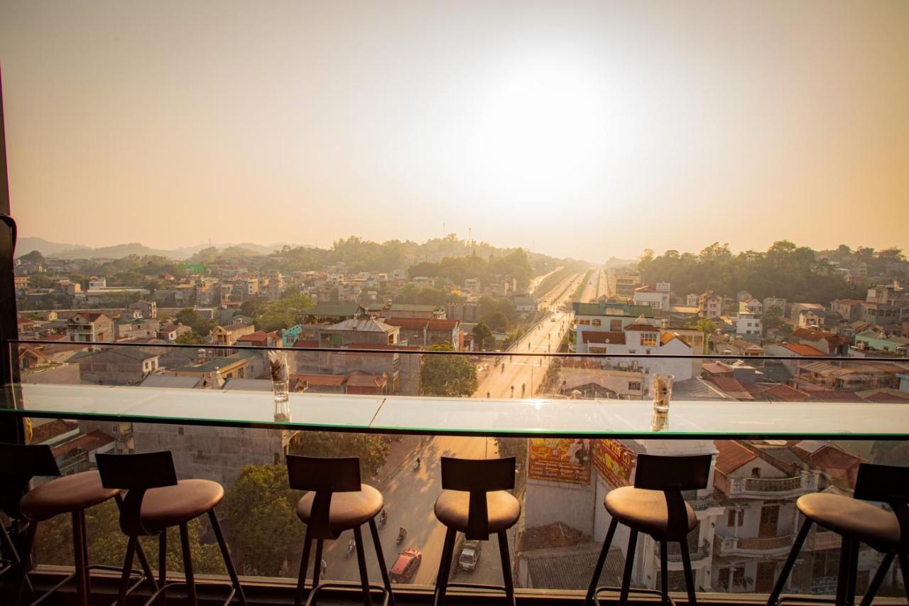 La Maison Boutique Hotel 까오방 외부 사진