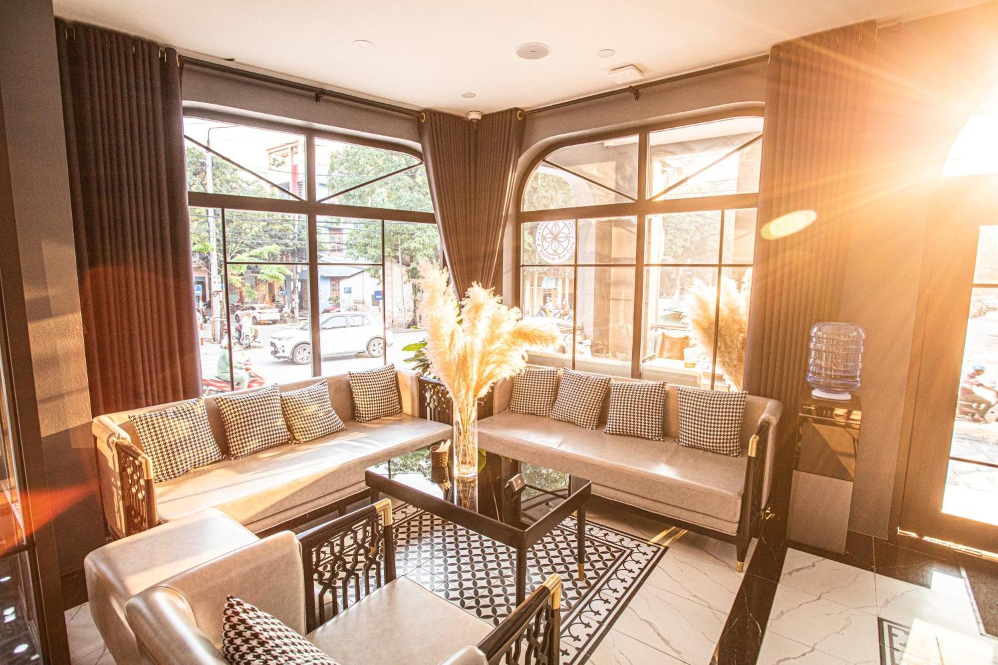 La Maison Boutique Hotel 까오방 외부 사진